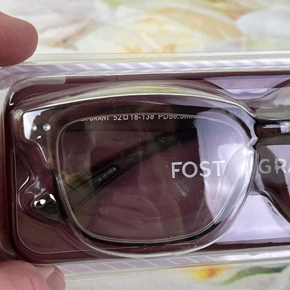 Foster Grant Reading Glasses TO GO Ultra Slim Protective Case FGTRTG01 +1.50 NEW